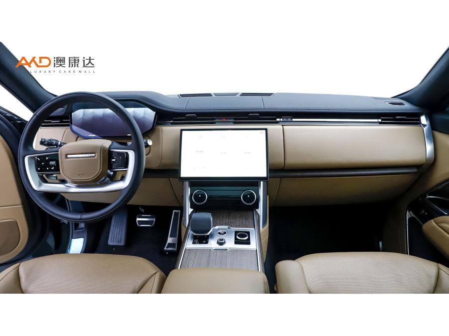 Land Rover Range Rover 2023 3.0 L6 400PS мест Long Wheelbase