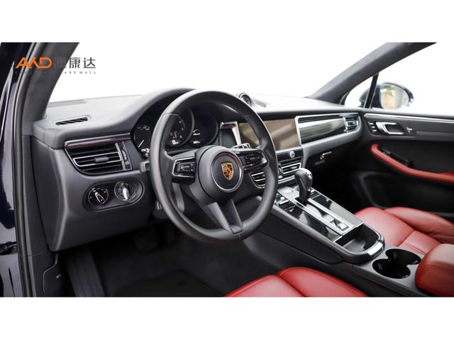 Porsche Macan 2022 Macan 2.0 T — фото 8
