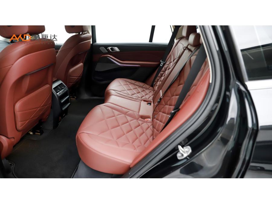 BMW X5 2022 xDrive 30Li Premium M Sport