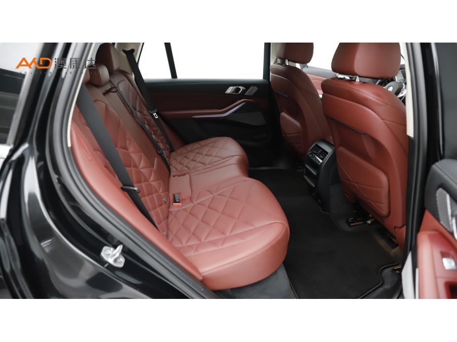 BMW X5 2022 xDrive 30Li Premium M Sport
