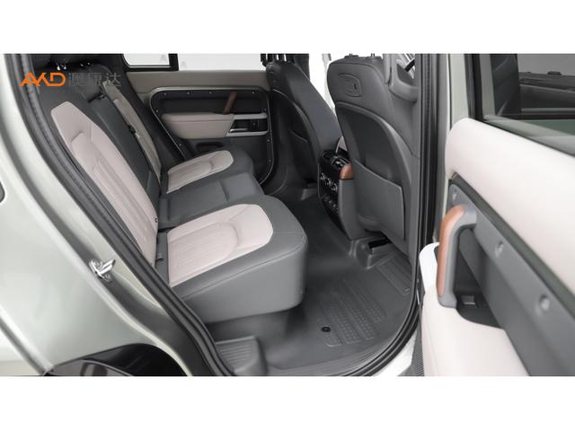 Land Rover Defender 2022 110 P 400 X-DYNAMIC HSE — фото 10
