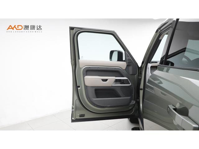 Land Rover Defender 2022 110 P 400 X-DYNAMIC HSE — фото 9