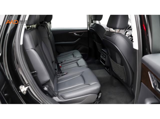 Audi Q7 2021 55 TFSI quattro S line Sport — фото 11