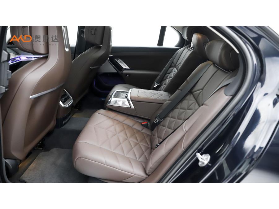 BMW 7 Series 7 2023 735Li Luxury