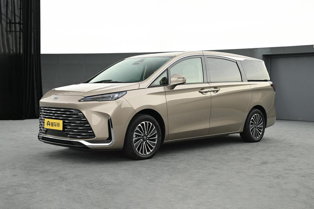 Buick GL8 PHEV 2026, фото 1