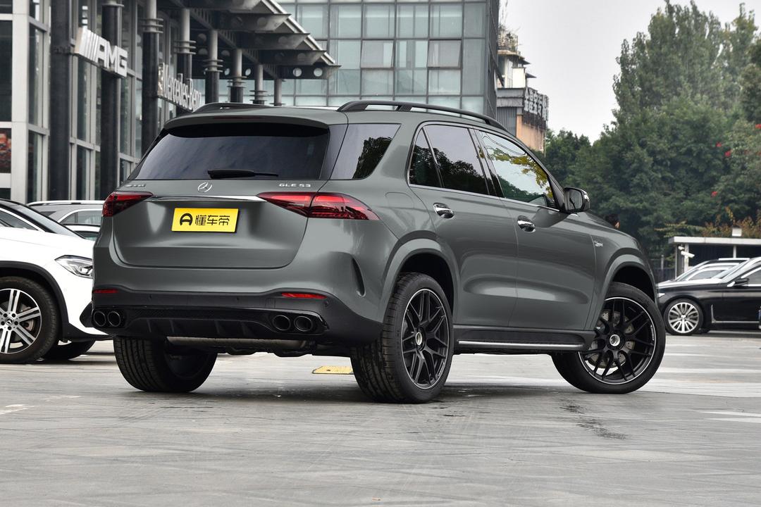 Mercedes-Benz GLE AMG 2026, фото 7
