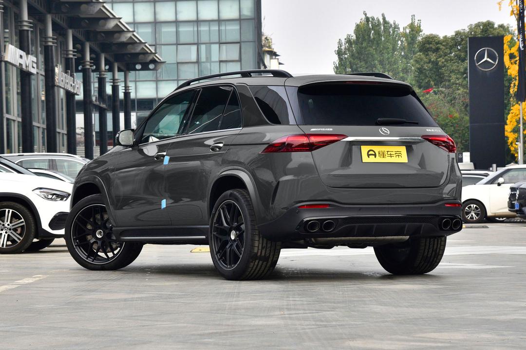 Mercedes-Benz GLE AMG 2026, фото 5