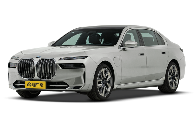 BMW i7