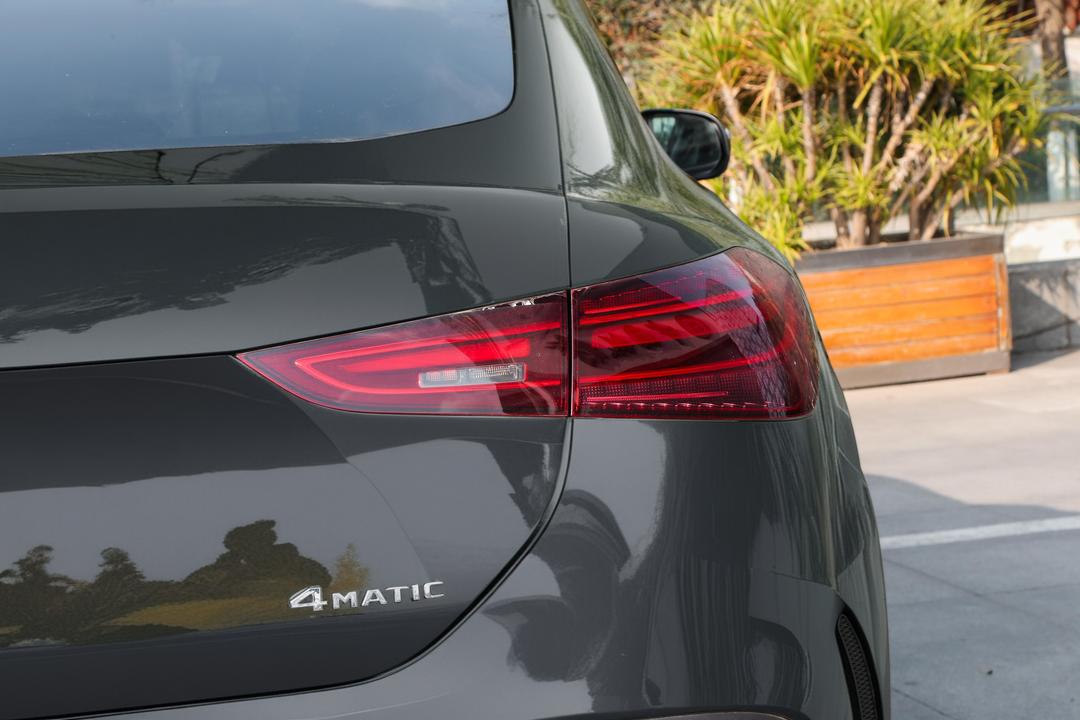 Mercedes-Benz GLE Coupe 2026, фото 15
