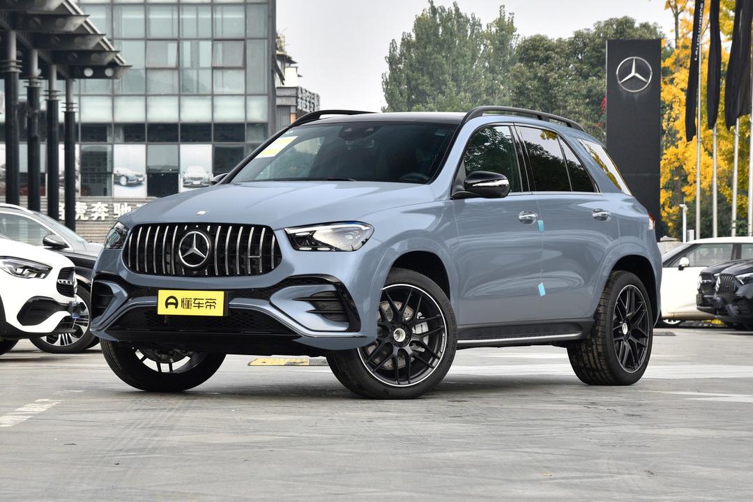 Mercedes-Benz GLE AMG 2026, фото 12